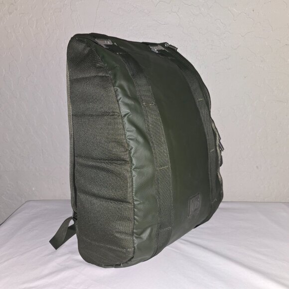 Db Douchebags The Base 15L Olive Green Backpack Carry Bag Model: 135.A - Picture 8 of 15